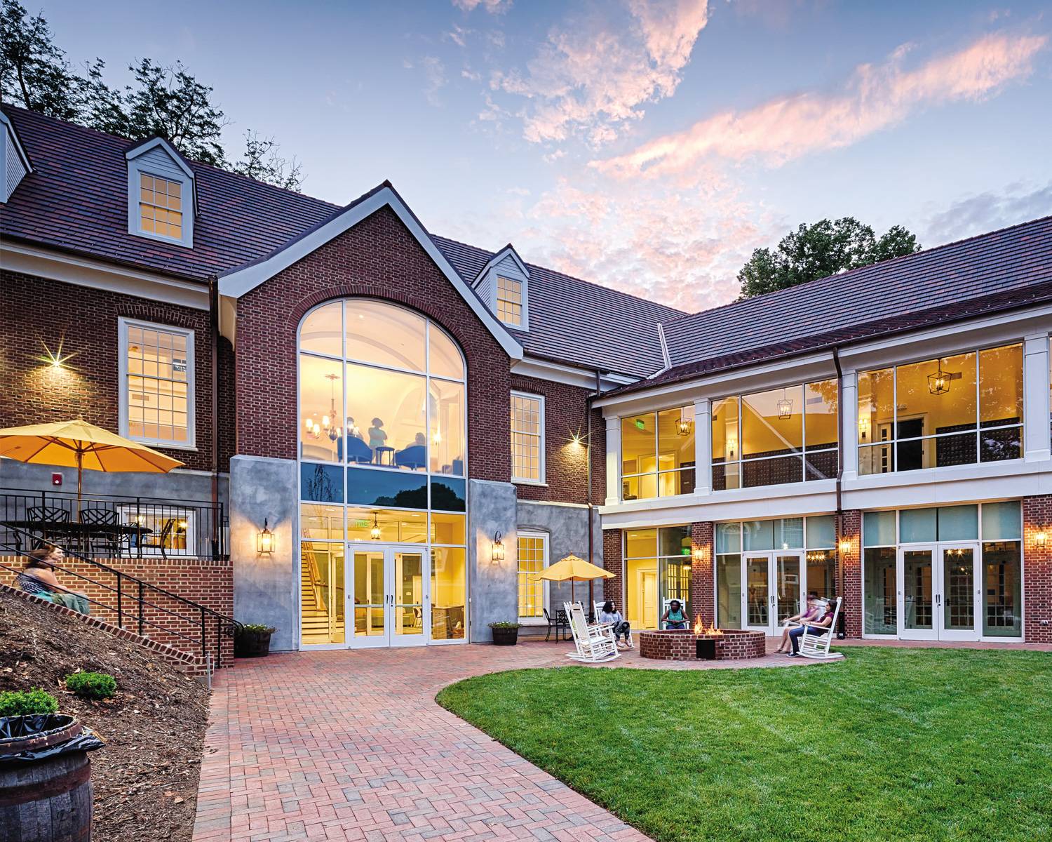 Salem College Blends New Design With Historic Island Of Architecture PUPN